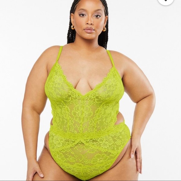 Savage X Fenty Other - SAVAGE X FENTY FLORAL LACE TEDDY